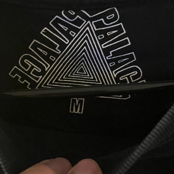 Palace Crewneck - Picture 3 of 5